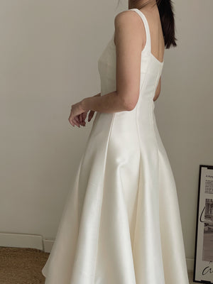 Hepburn Classy Dress / 赫本风收腰显瘦连