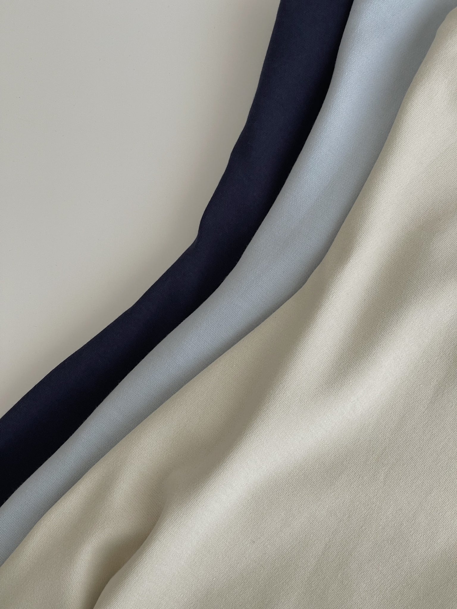 Simple Spaghetti Dress / 简约收腰吊带裙