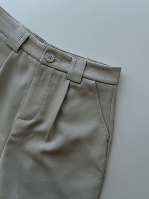 Ezy Match Shorts / 百搭休闲西装短裤