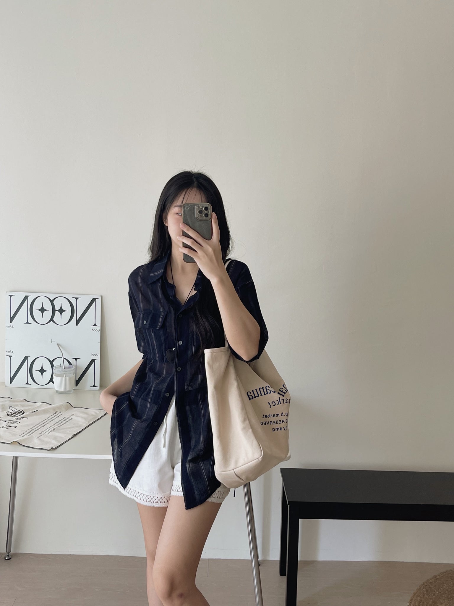 Navy Casual Striped Shirt / 慵懒宽松线条抽绳衬衫