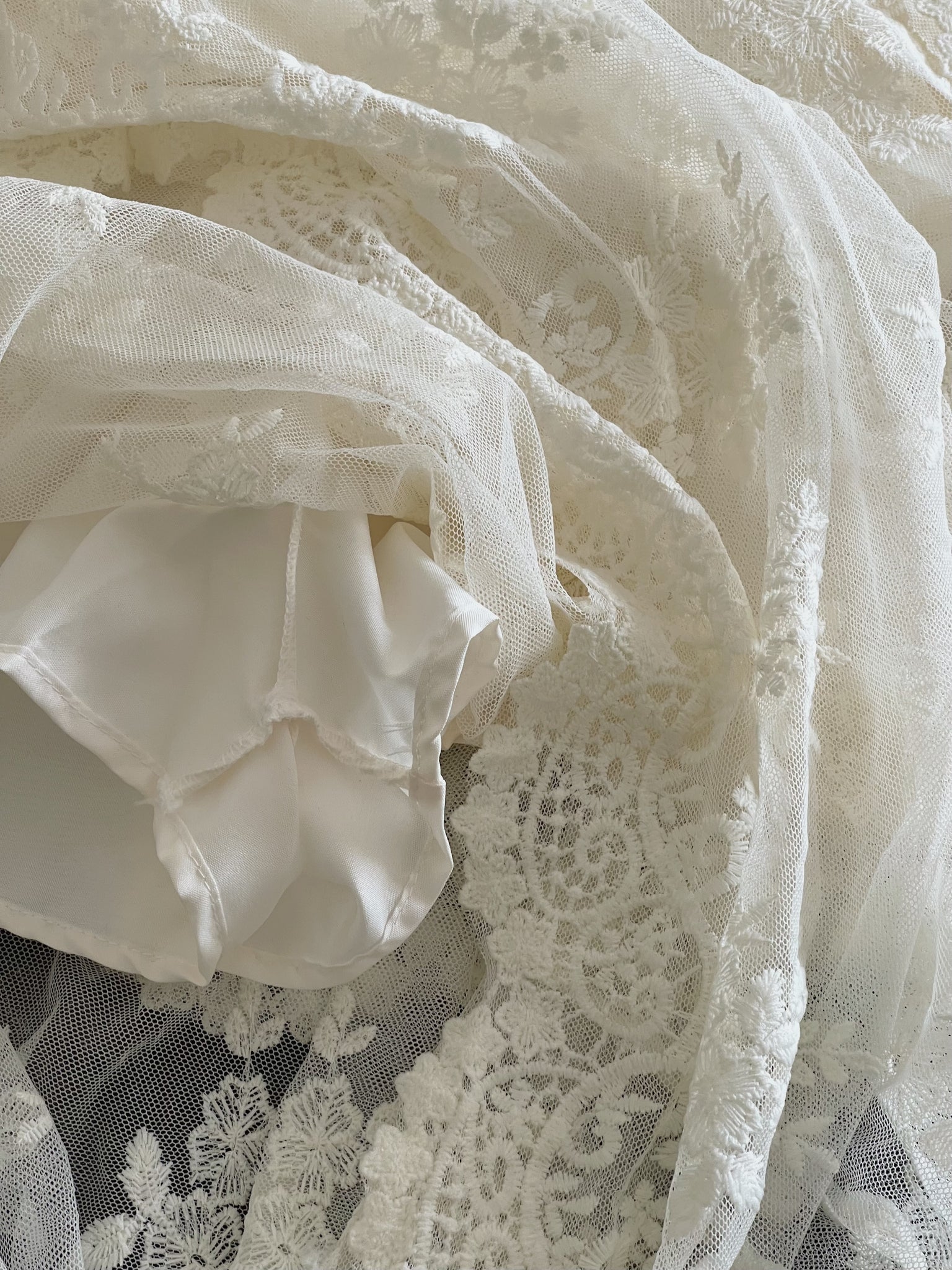 French Embroidered Tulle Skirt / 法式蕾丝刺绣半身裤裙