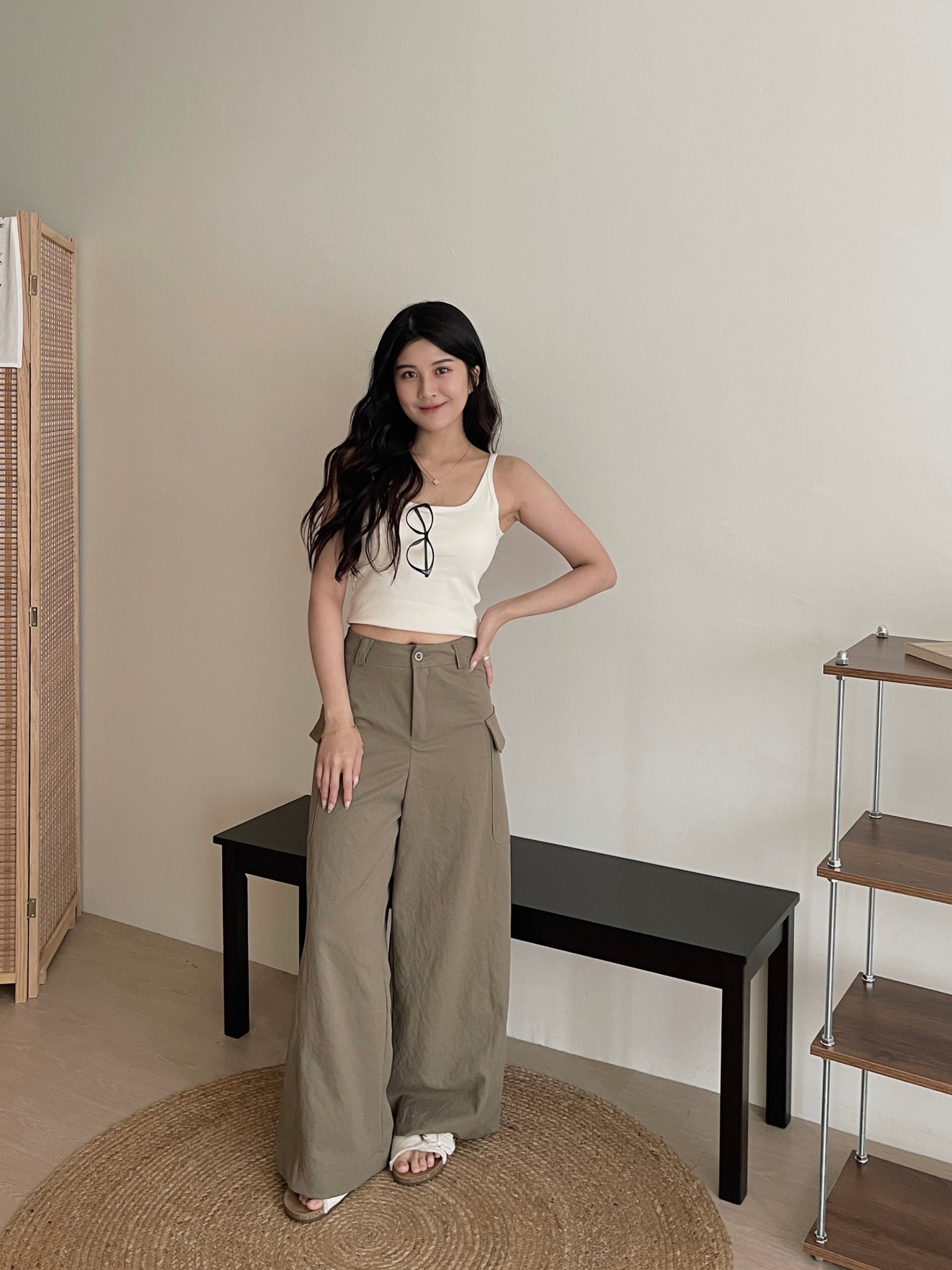 Stylish Baggy Cargo Pants / 帅气个性阔腿长裤