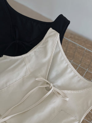 Vneck Front Tie Top / 茶歇V领宽摆上衣