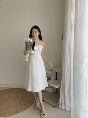 Elliana Midi Dress / 气质镂空吊带裙