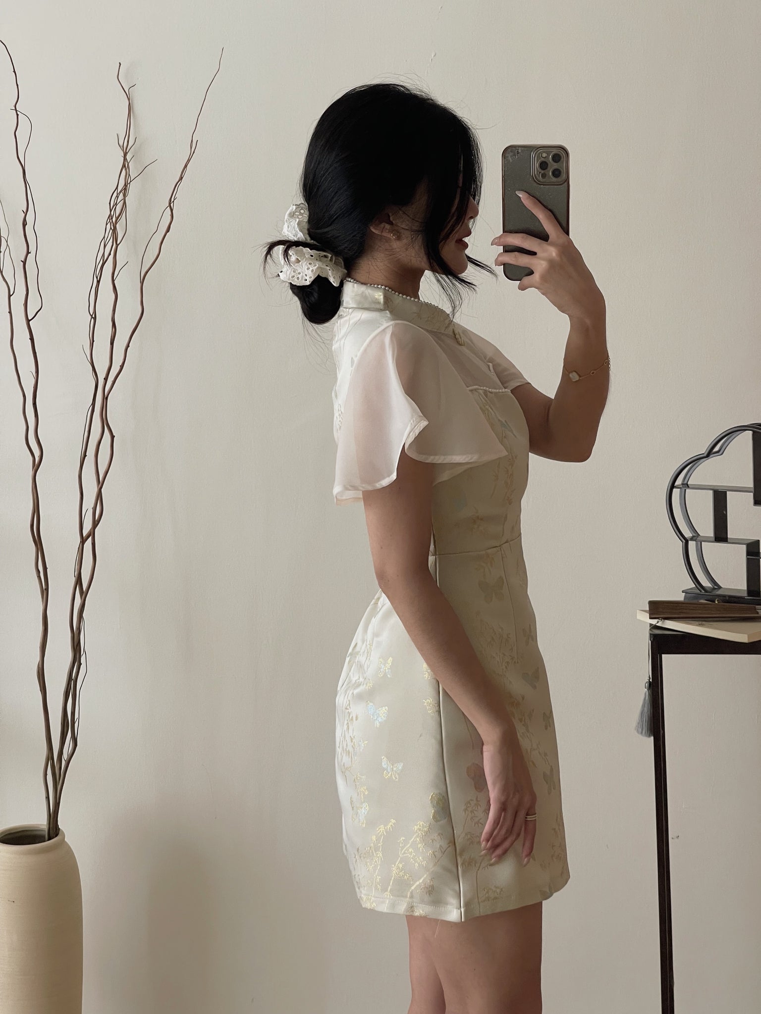 Butterfly Flutter Qipao Dress / 锦蝶花语-金线提花改良旗袍