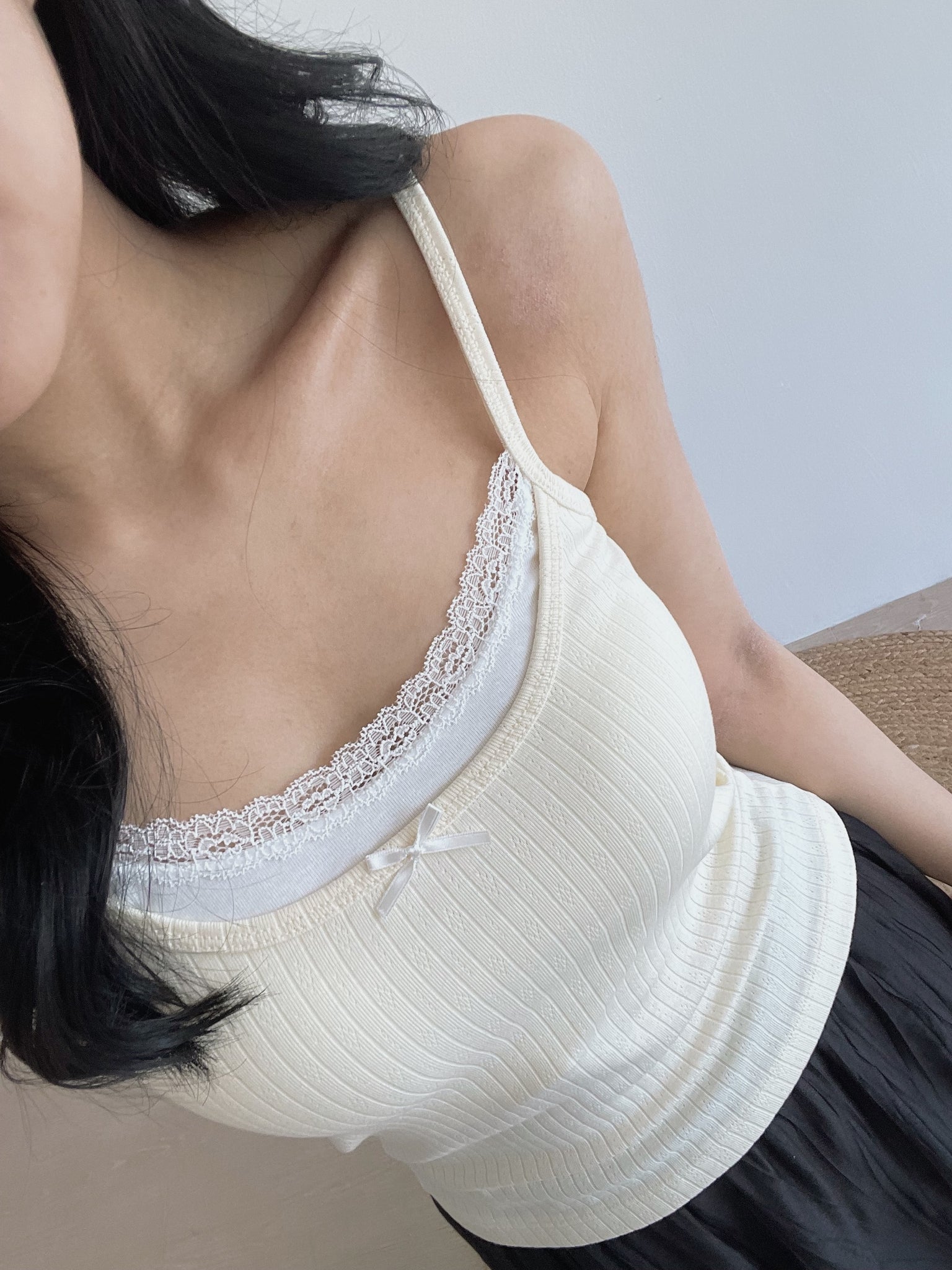 Lacey Edge Padded Singlet / 蕾丝花边胸垫吊带