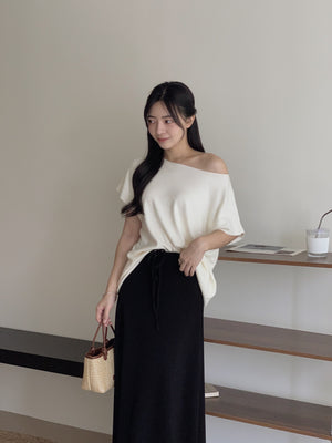 Soft Knit Oversized Top / 软糯超宽松针织T恤