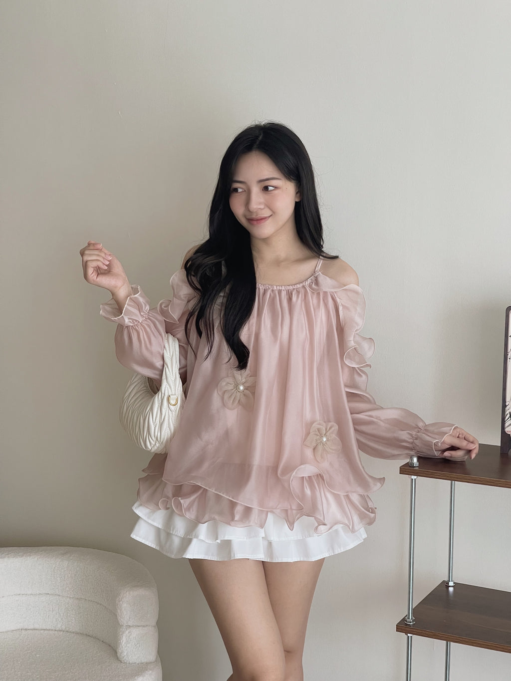 Glowing Tulle Puff Top / 流光纱蓬蓬露肩上衣