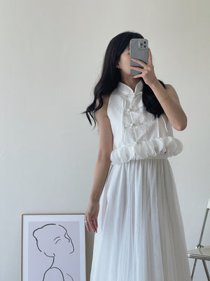 Petals Spliced Halter Top / 温柔花瓣摆盘扣上衣