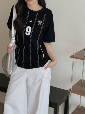 Badge Stripes Oversized Tee / 美式徽章条纹宽松T恤
