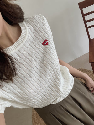 Lovey Cable Knit Tshirt / 爱心刺绣麻花T恤