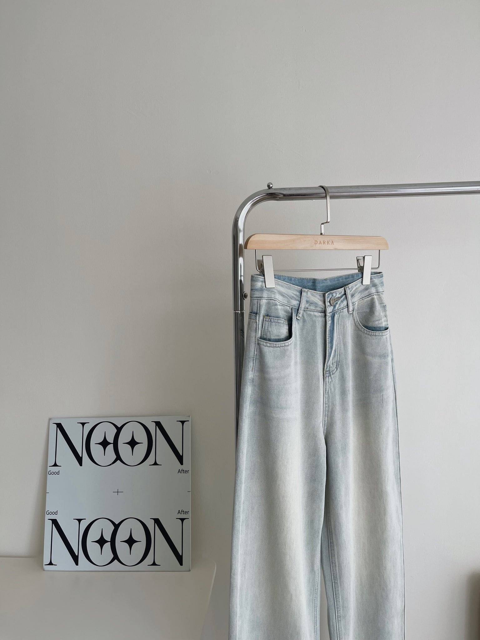 Extra Long Light Washed Jeans / 加长版浅牛仔长裤