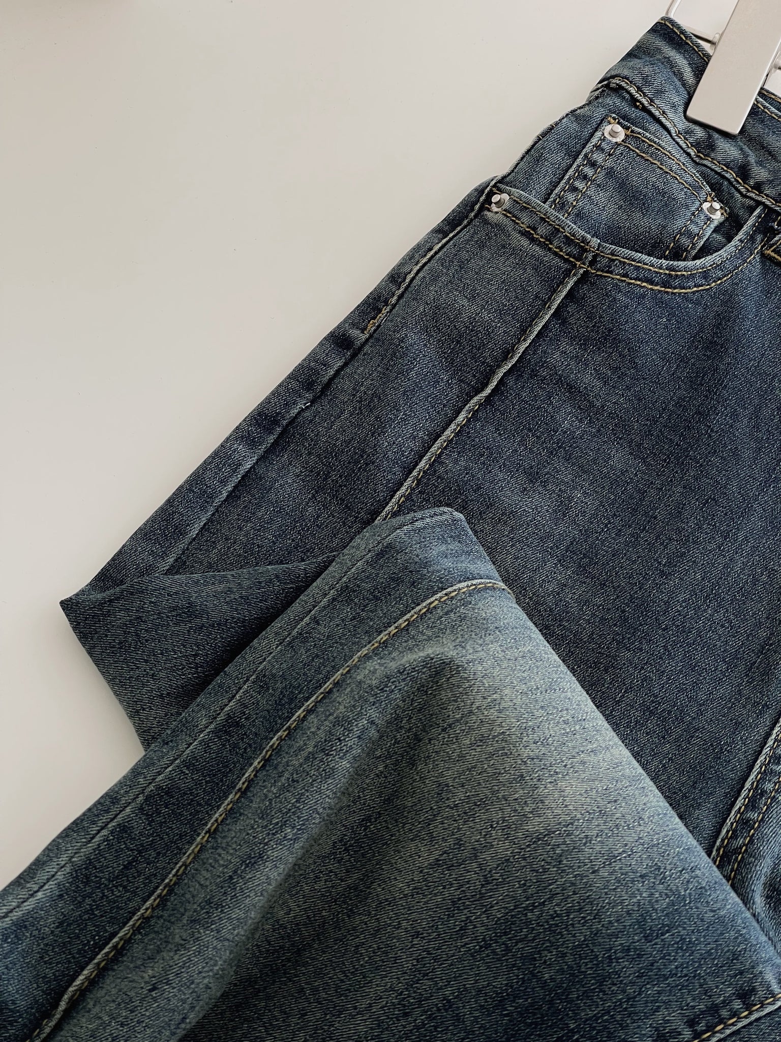 Fit Stretch Bootcut Jeans / 弹力微喇叭牛仔裤