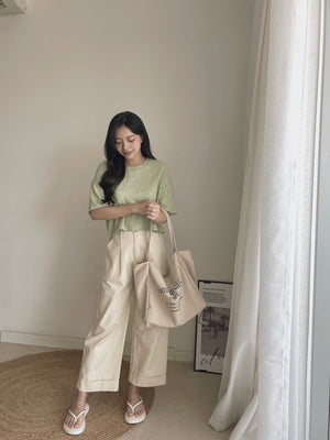 Soft Figured Crop Tee / 软料钩花圆领T