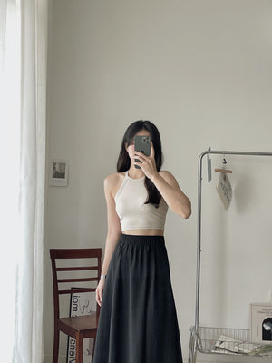 Halterneck Padded Top / 挂脖显锁骨胸垫上衣