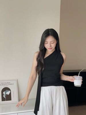 Neck Tie Single Shoulder Top / 围脖带单肩上衣