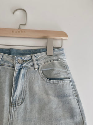 Extra Long Light Washed Jeans / 加长版浅牛仔长裤