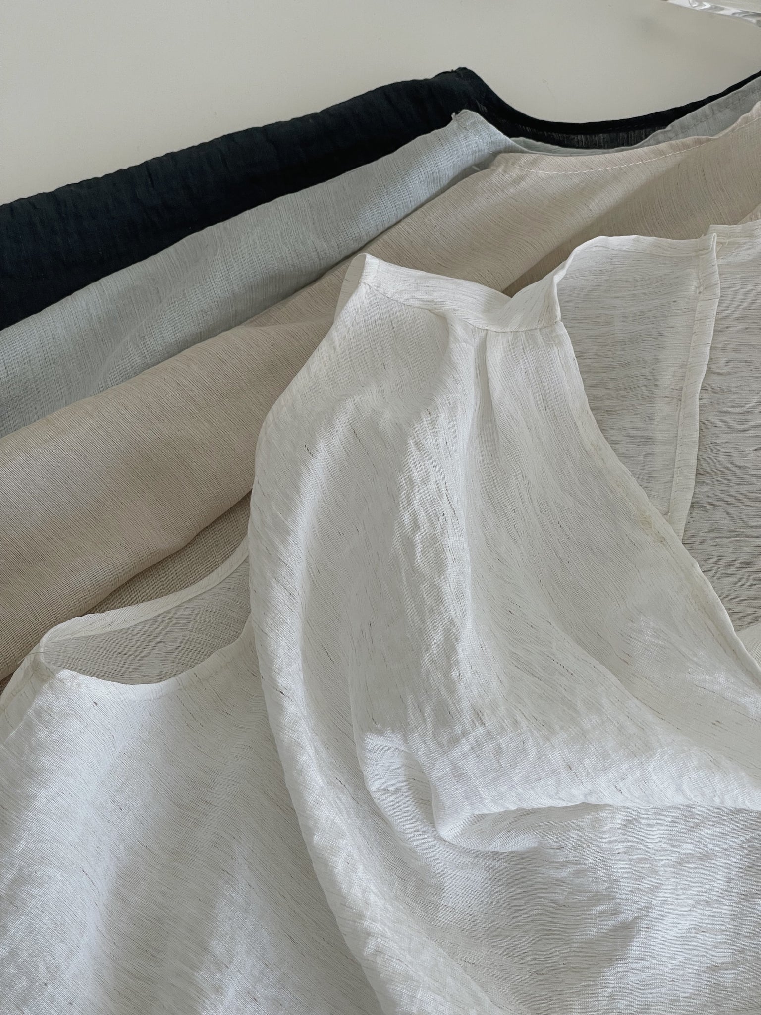 Modern Cowl Neck Top / 通勤荡领韩系小衫
