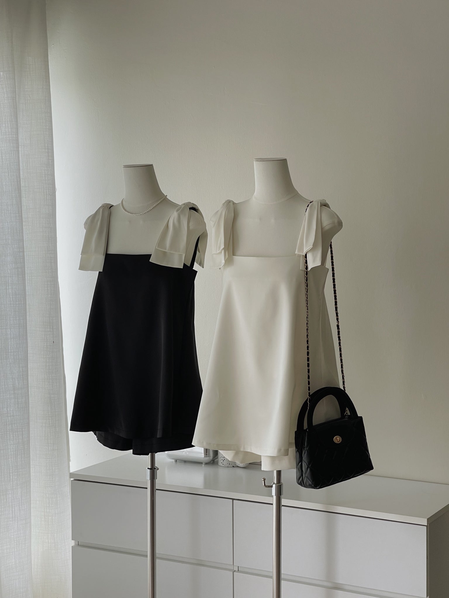 Elegant Satin Bow Set / 名媛气质蝴蝶结缎料套装