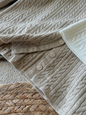 Cable Knit Cardigan / 软糯麻花长袖上衣