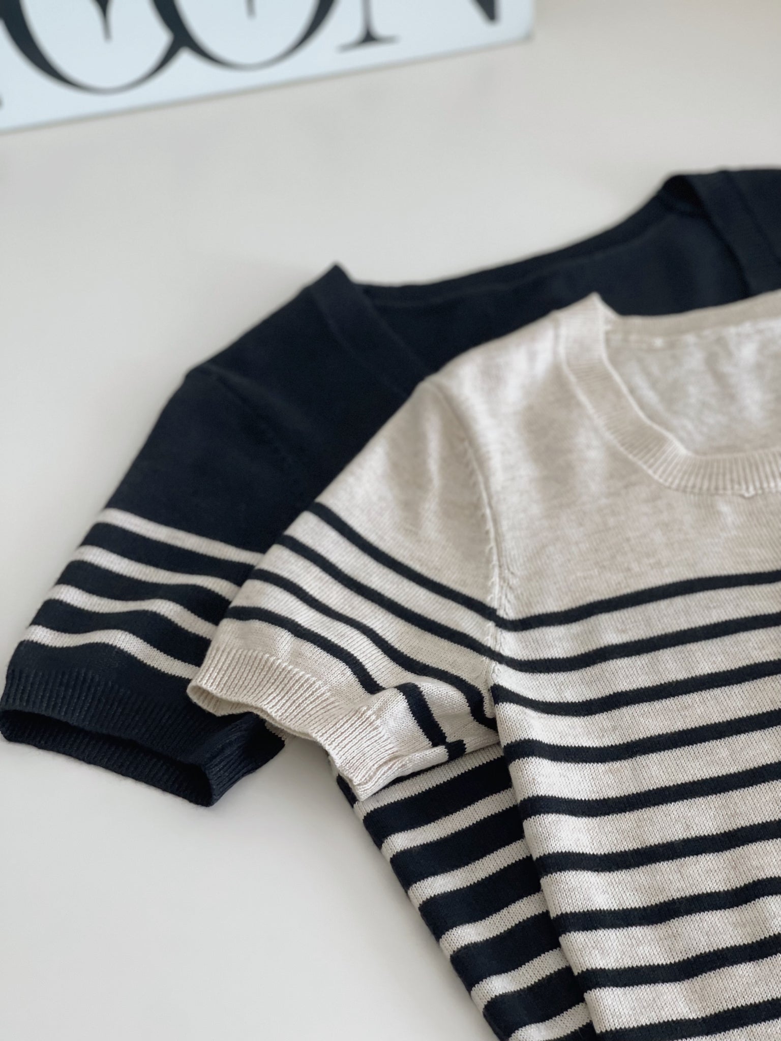 Korean Stripes Knit Top / 条纹针织方领T恤