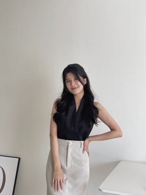 V-Neck Sleeveless Top / 交叉V领通勤上衣