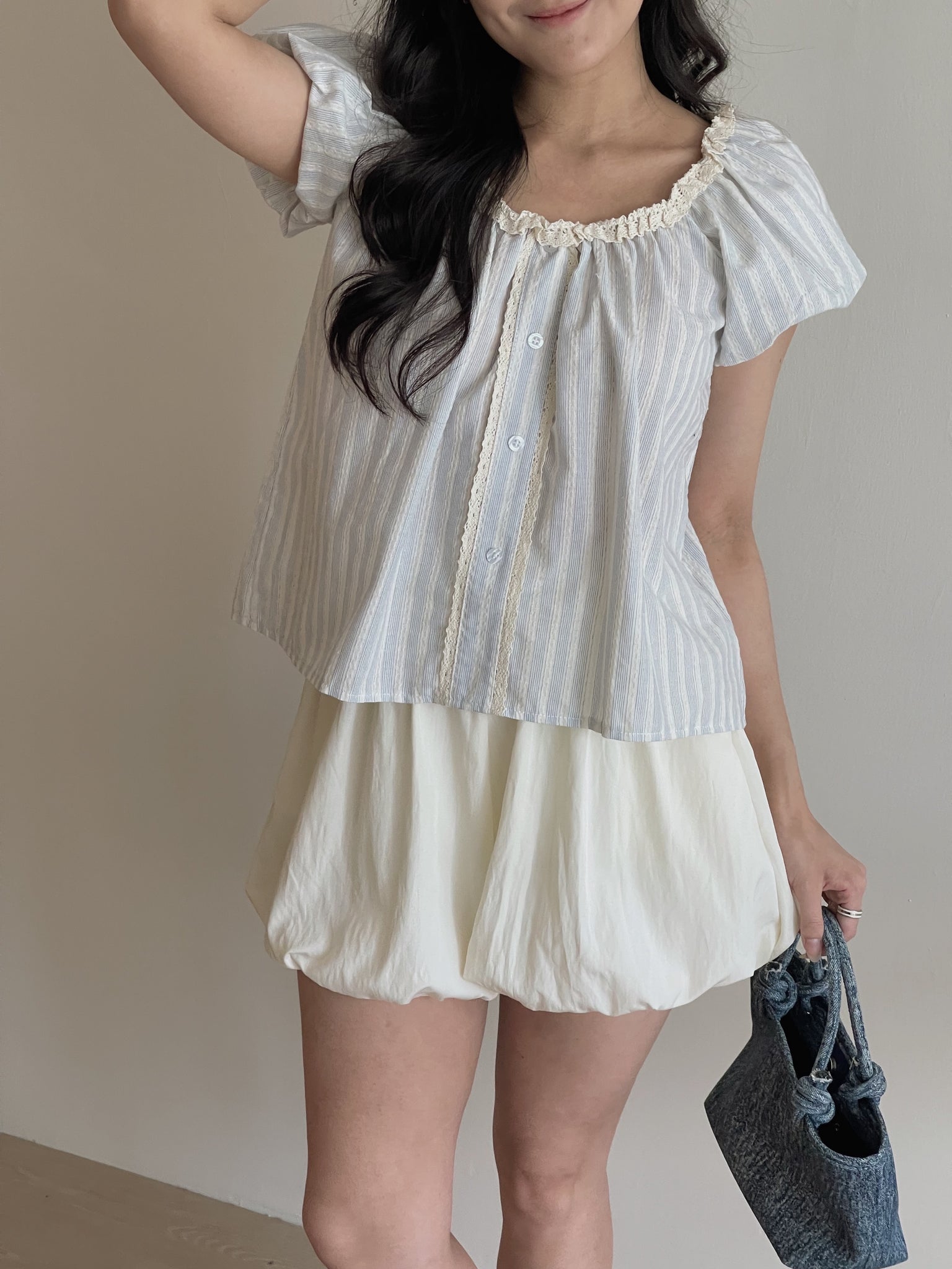 Airy Strip Puff Blouse / 泡泡袖条纹上衣
