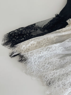 Lace Hem Padded Inner Singlet / 蕾丝衣摆带胸垫内搭