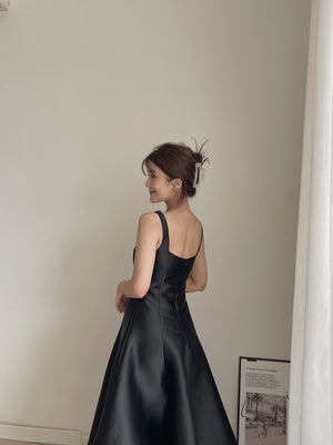 Hepburn Classy Dress / 赫本风收腰显瘦连
