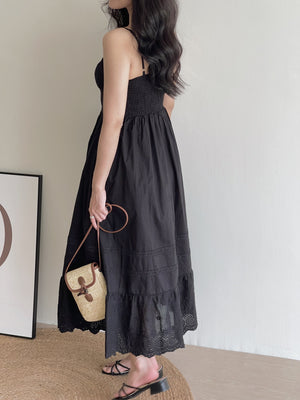 Stella Black Dress / 优雅下摆刺绣连衣裙