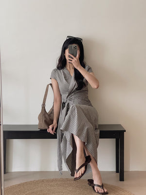 Azalea Wrap Dress / 法式V领收腰气质连身裙