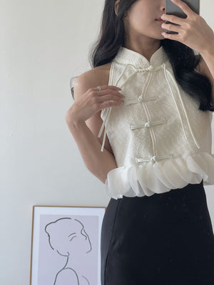 Petals Spliced Halter Top / 温柔花瓣摆盘扣上衣