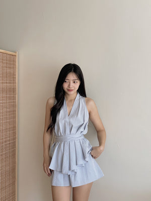 Peplum Sweet Top Set / V领收腰阔腿短裤套装