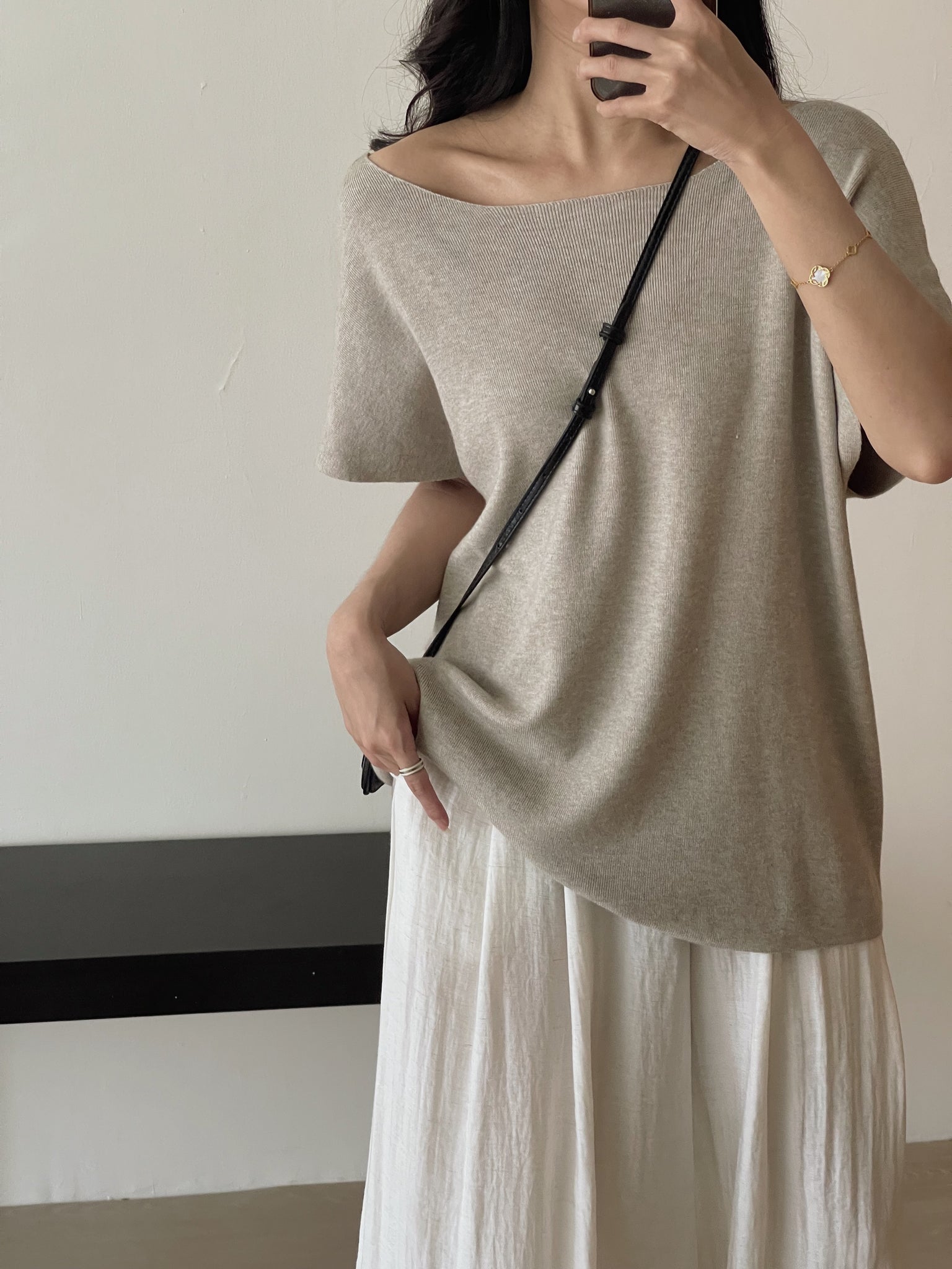 Soft Knit Oversized Top / 软糯超宽松针织T恤
