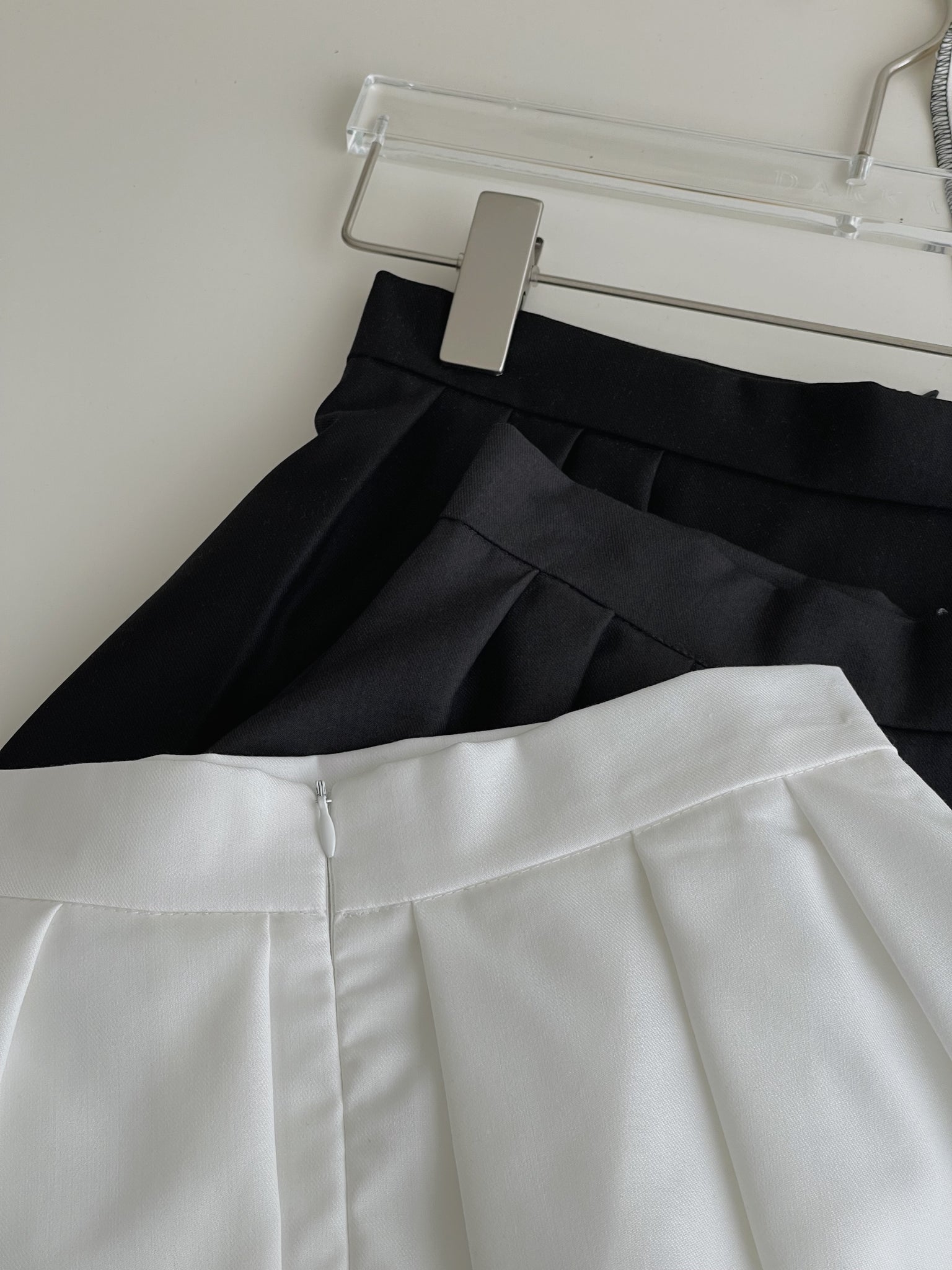 Ellie Sculpted Skirt / 立体蓬蓬打褶短裙