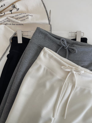 Breezy Casual Long Pants / 空气感长腿休闲长裤