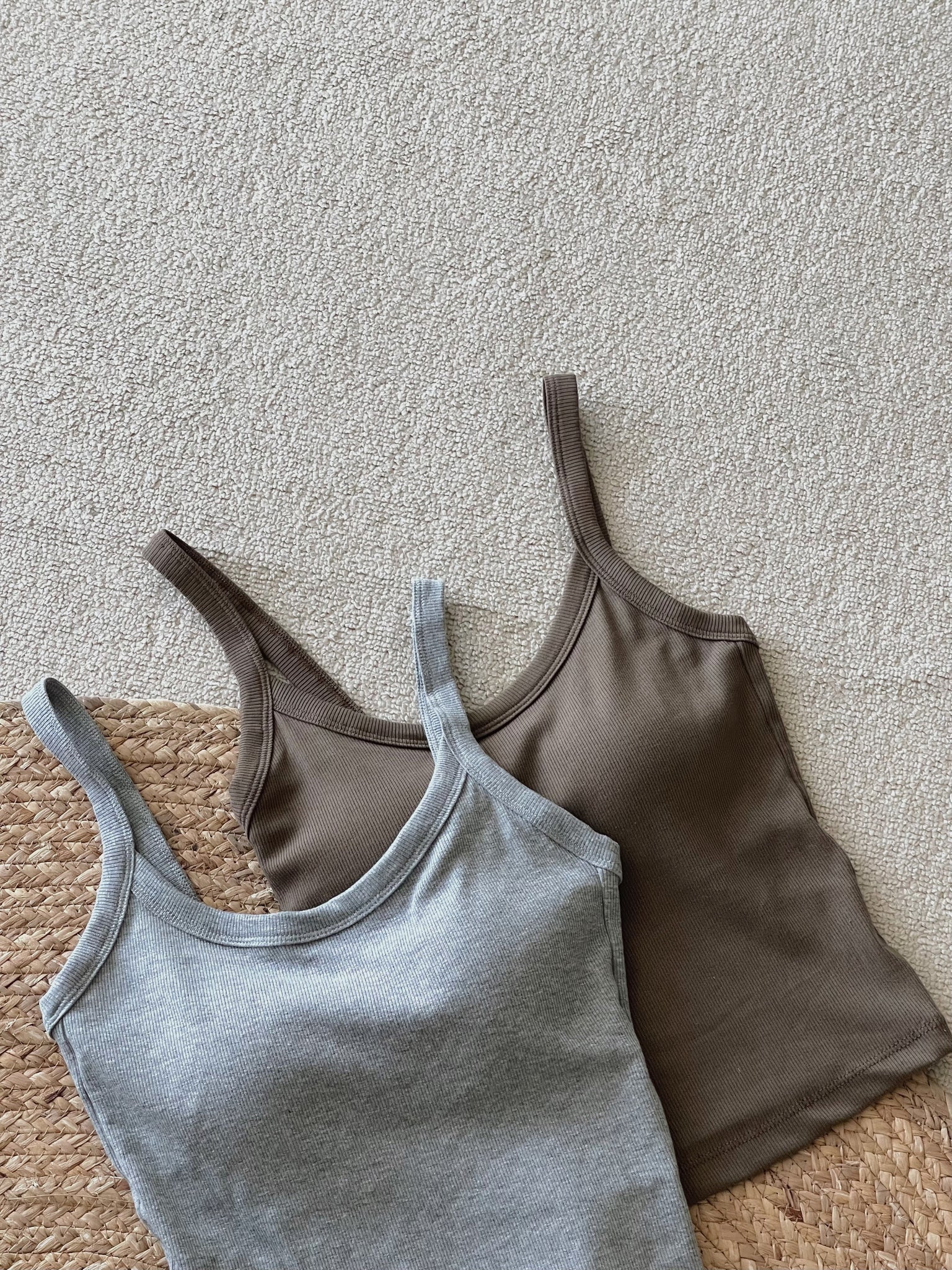 Padded Strap Singlet / 遮副乳带胸垫背心