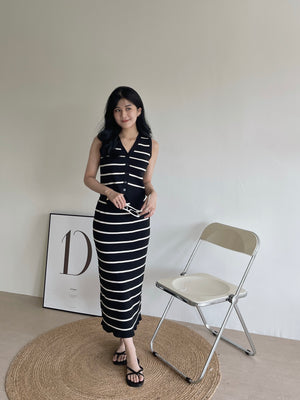 Ladies Stripes Sleeveless Set / 优雅条纹背心套装
