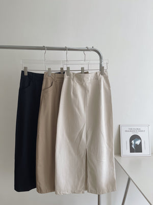 Classy Straight Midi Skirt / 通勤直筒中长裙