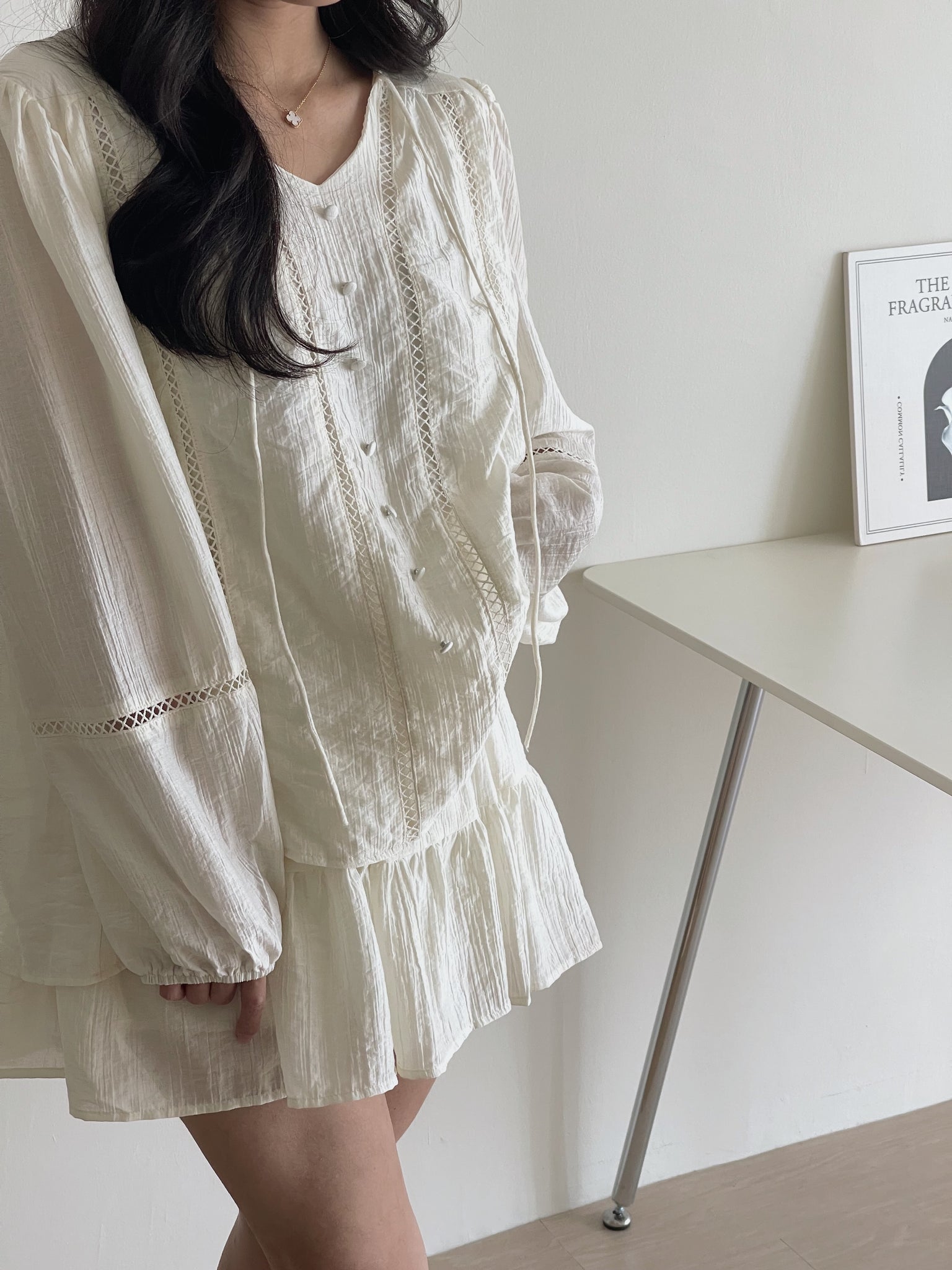 Lyra Ruffle Cloud Set / 甜美镂空编织套装