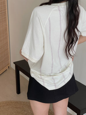 Badge Stripes Oversized Tee / 美式徽章条纹宽松T恤