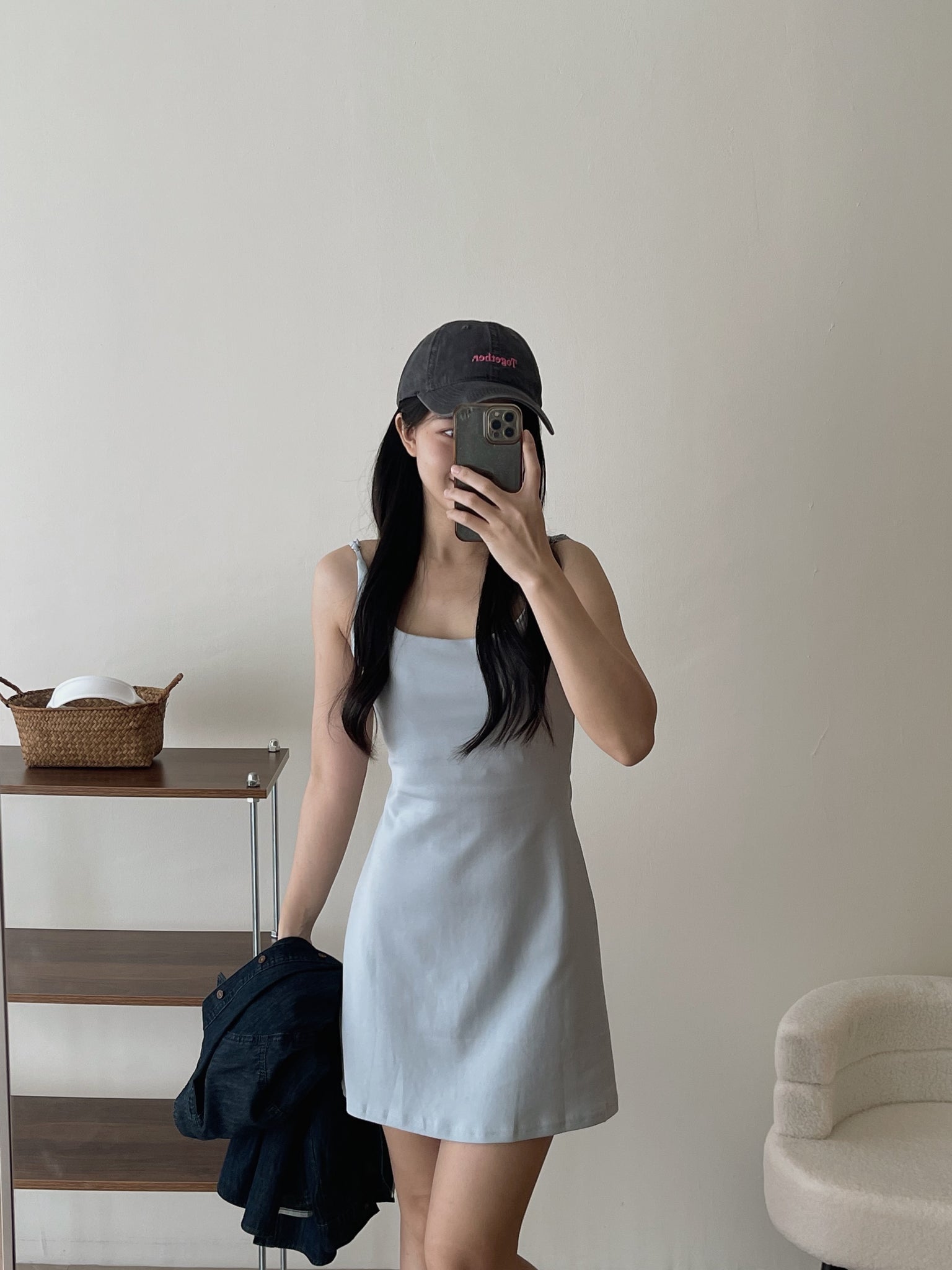 Simple Spaghetti Dress / 简约收腰吊带裙