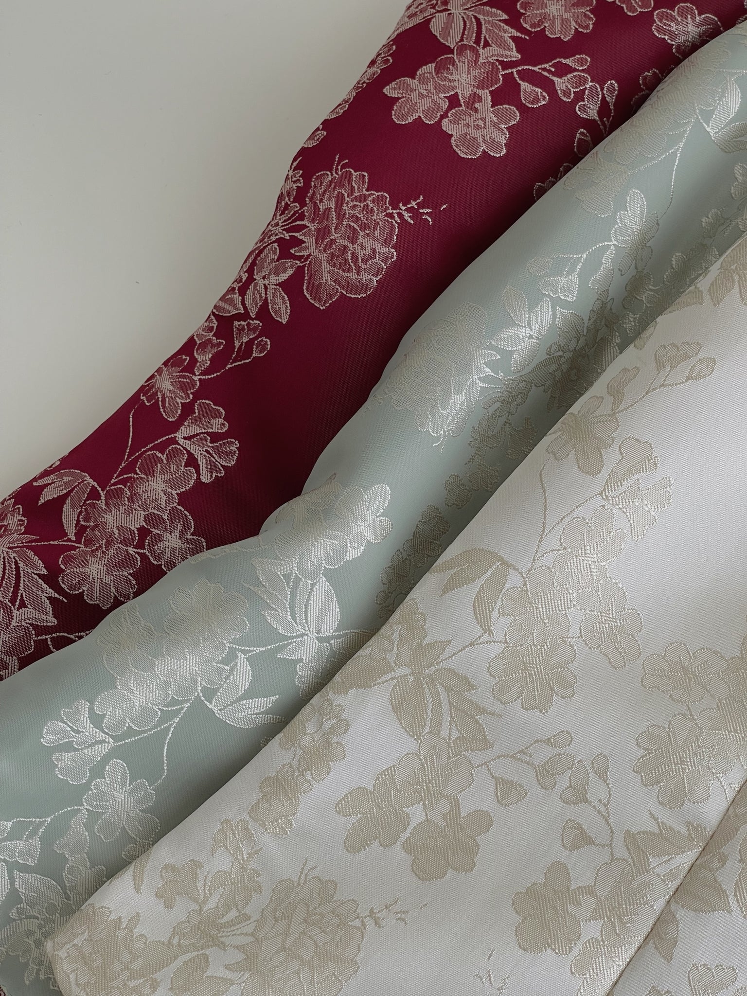 Moonlit Bloom Satin Top / 玉兰映月-高雅光泽锦缎旗袍上衣