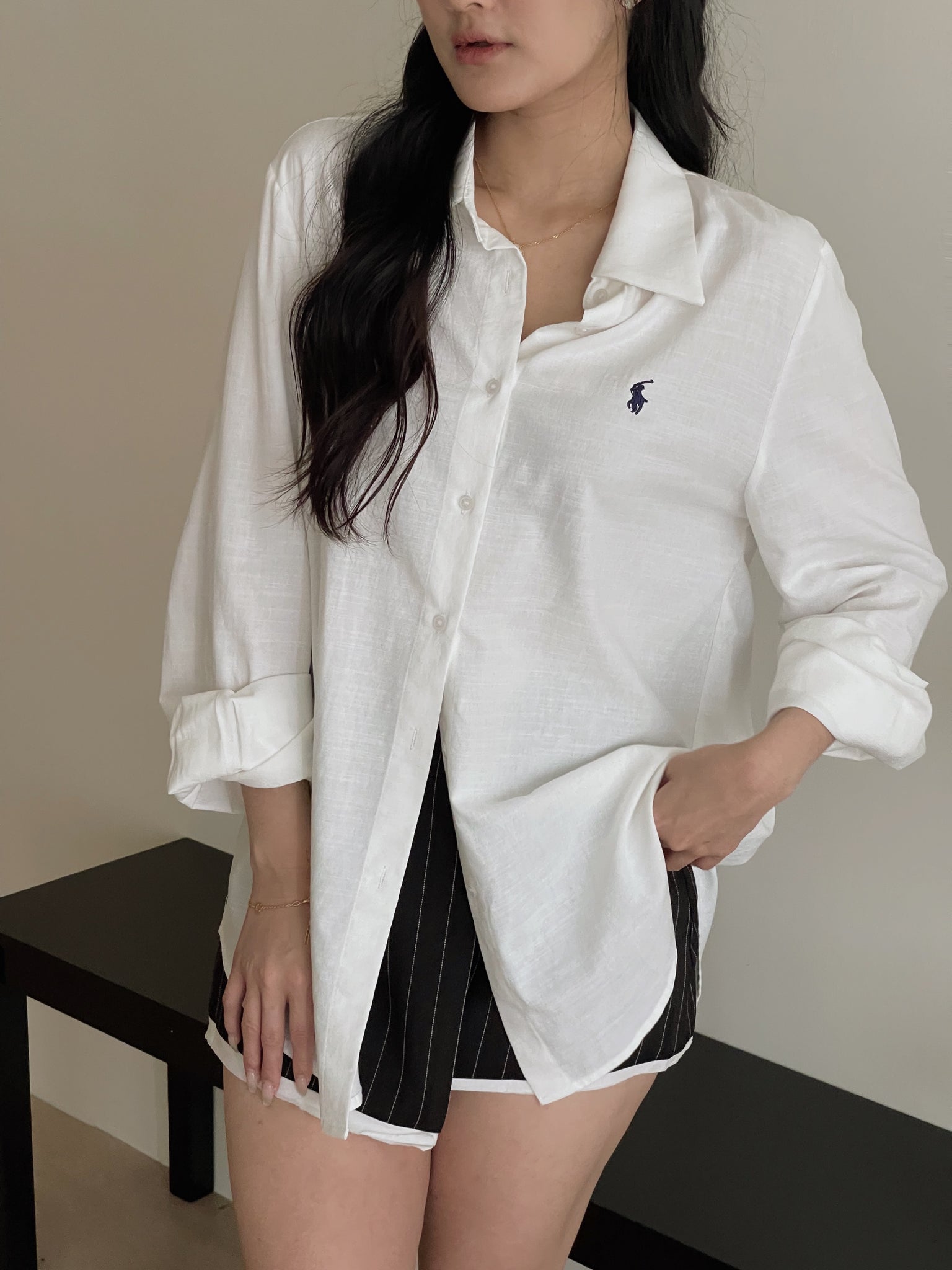 Mini Embroidered Logo Shirt / 小马刺绣通勤衬衫