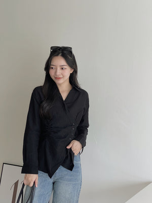 Laia Ruched Shirt / 设计感抽皱衬衫