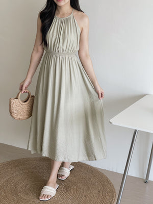 Avril Halterneck Dress / 挂脖后腰镂空长裙