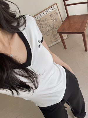 Sports Padded Tee / 运动显瘦带胸垫上衣