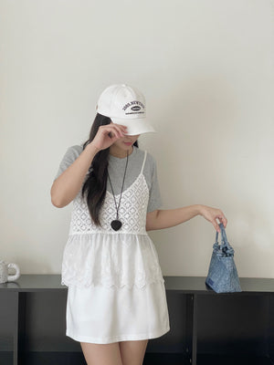 Casual Mini Embroidered Skirt / 休闲卫衣棉短裙
