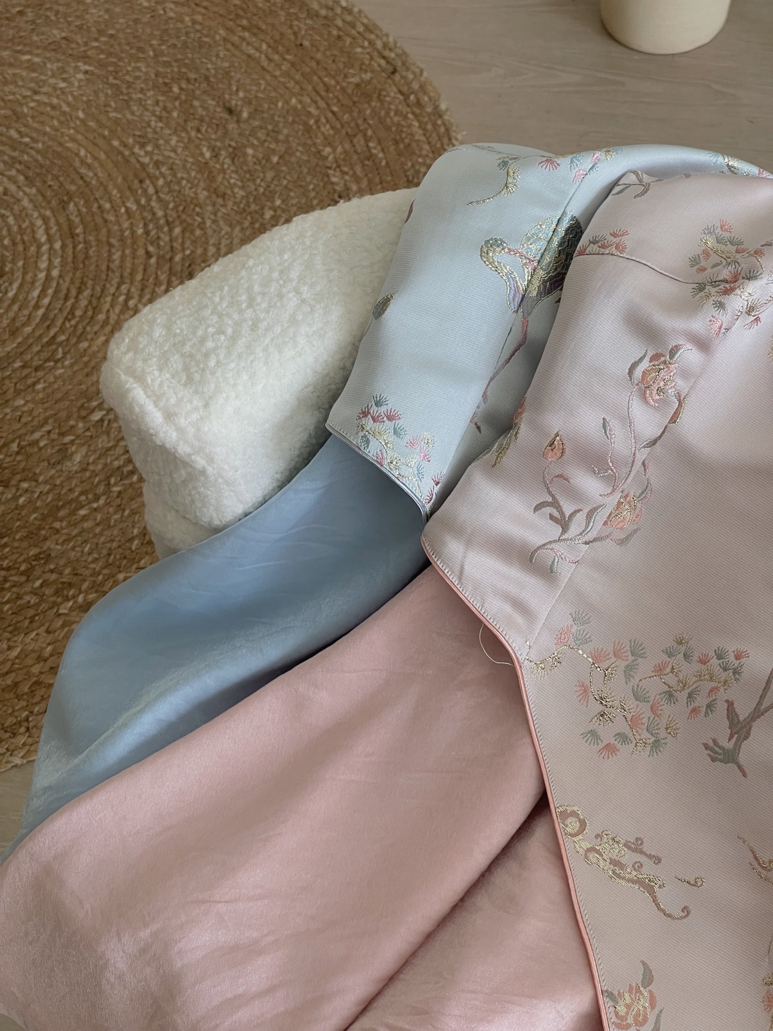 Dreamy Blossom Cheongsam Dress / 绮梦花锦挂脖拼接旗袍裙