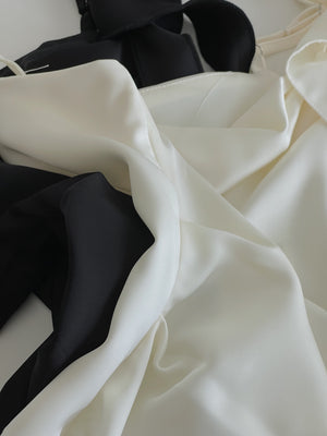 Ruffle Strap Satin Top / 缎面荷叶肩带小衫